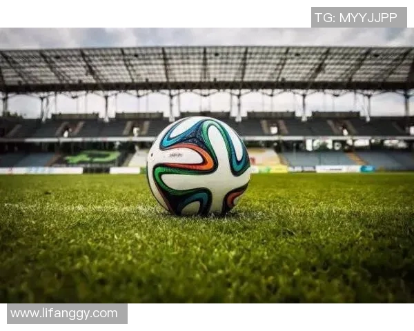 百名足球球星英文名称大全及其简短介绍 百名足球球星英文名称大全及其简短介绍